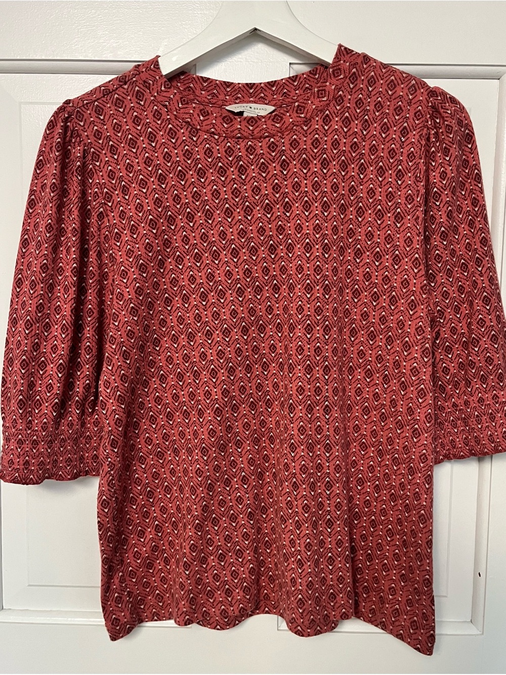 Lucky Brand Women’s Rust colored  Geometric Puff-Sleeve Blouse